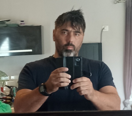 Recherche femme de 30ans env