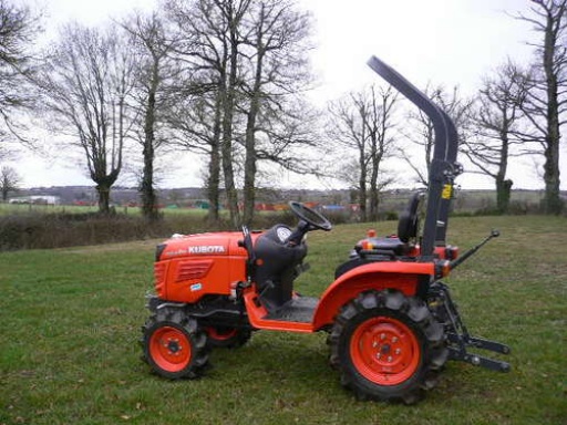 Sibesoin.com petite annonce gratuite Tracteur kubota b 2420 24 ch diesel