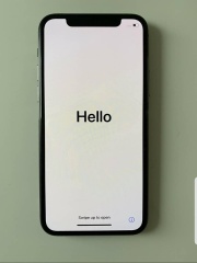 Sibesoin.com petite annonce gratuite 3 Iphone 11 pro max de couleur noir, 256 go