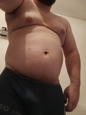 Cherche femme ou couple dans le 22