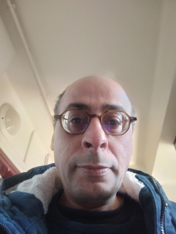 Homme reçois femme africaine très très ronde,0660337850