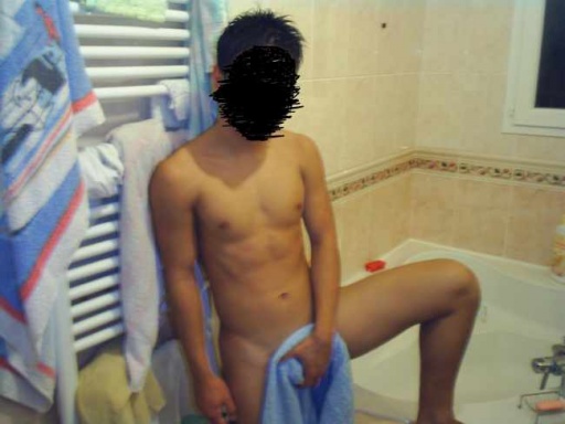 Photo de l'annonce Homme typé pour femme/couple hétéro non venale 2PA30IUY41MHYHUR75px