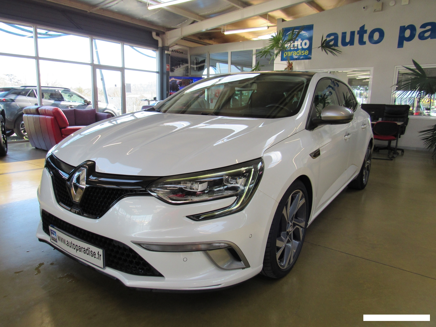 Photo de l'annonce RENAULT MEGANE IV 31K4Vtk9Z393luF3o5s3