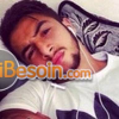 Sibesoin.com petite annonce gratuite Homme 26 ans Île-de-France