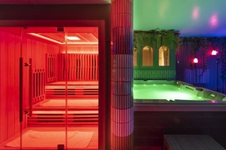la petite annonce ? expérience spa privatif de luxe – piscine, jacuzzi & massa sur Sibesoin.com / coubron (93470)