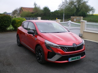 la petite annonce Renault clio esprit alpine e-tech full hybrid sur Sibesoin.com / Abbecourt (02300)