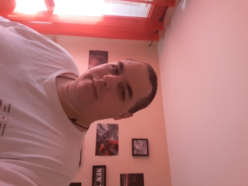 Sibesoin.com petite annonce gratuite Homme coquin pour sans prise de tête et non vénal 