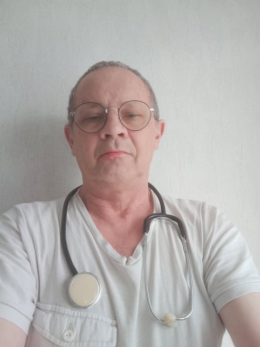 Sibesoin.com petite annonce gratuite Homme cherche femmes sur quimper et alentours 