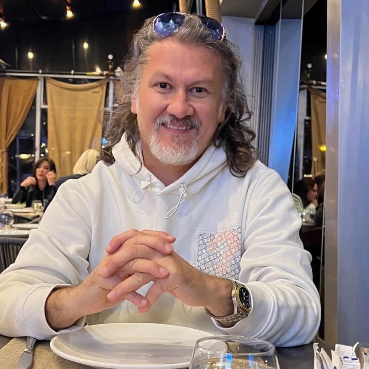 Photo de l'annonce Salut ! Moi, c’est Michel , 55 ans  9PLf2x9J9G0w5rLR9BHs