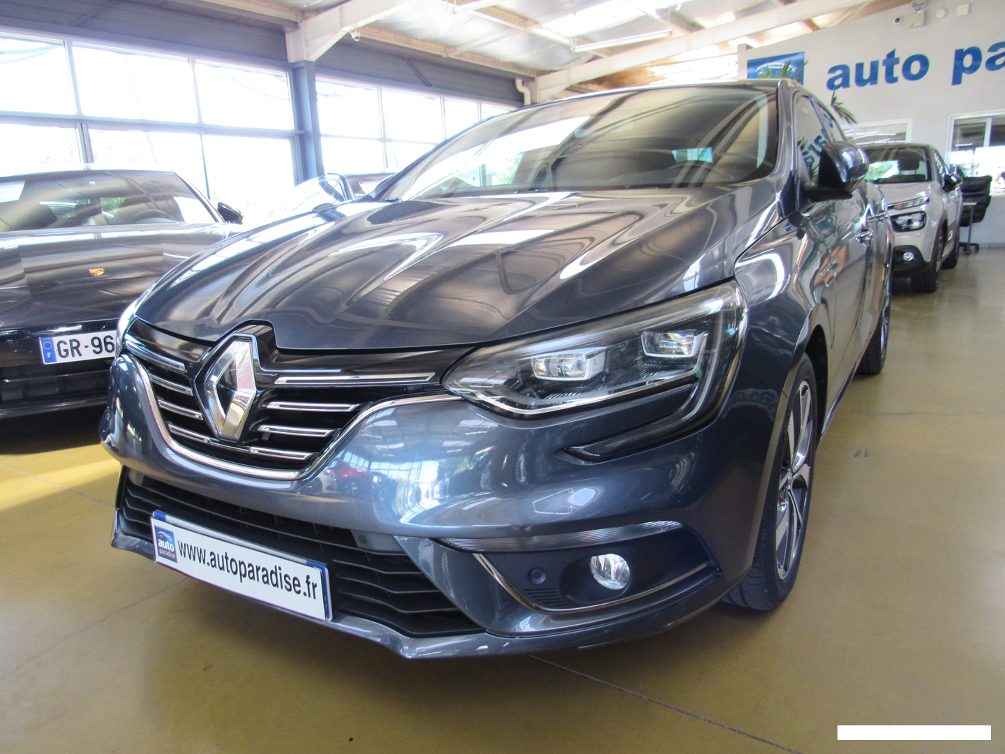 Photo de l'annonce RENAULT MEGANE IV 9q80smf2cGVa61NRfz3l