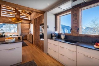 Sibesoin.com petite annonce gratuite 6 Chalet avec piscine interieure et vue sur la riviere