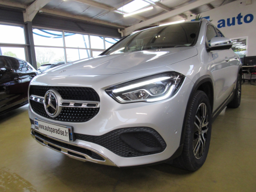 MERCEDES GLA