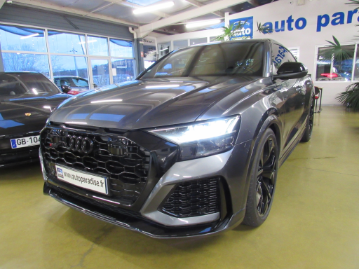 AUDI RSQ8