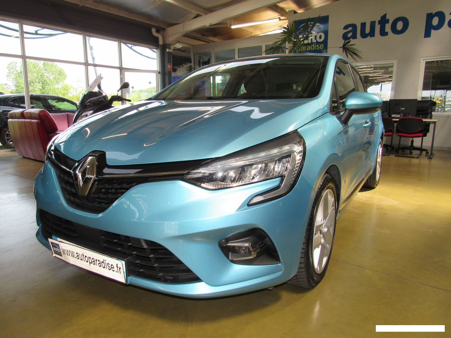 Photo de l'annonce RENAULT CLIO NoJDPE4EdM1A3kJ2s2x4