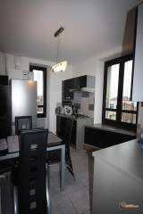 Sibesoin.com petite annonce gratuite 1 immeuble de rapport la roche sur foron 74800