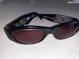 Sibesoin.com petite annonce gratuite 2 Lunette de soleil marque 