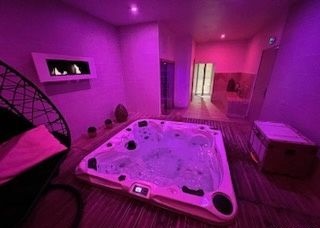 la petite annonce Découvrez le nouveau sauna gay de béziers sur Sibesoin.com / Béziers - 34500