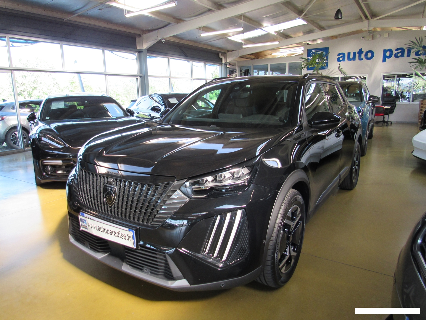 Photo de l'annonce PEUGEOT 2008 Z5T6QyUj6O8pWfL4oWw0