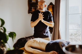 la petite annonce Massages bien-être et relaxation – murat (cantal) la petite annonce Massages bien-être et relaxation – murat (cantal) sur Sibesoin.com / murat (15300)