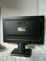 Sibesoin.com petite annonce gratuite 3 Ecran plat d'ordinateur marque acer une bonne affaire 