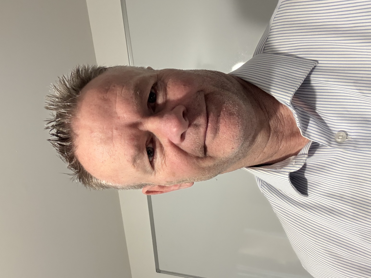 Photo de l'annonce Recherche jeune femme black élégante vivant dans les bouc... d1a73f5c7abea838ead6