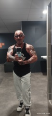 la petite annonce Je propose massage  sur Sibesoin.com / Rochefort Sur Mer