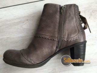 Sibesoin.com petite annonce gratuite 1 Bottines femme t40 neuves brako