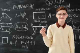 la petite annonce Cours de maths, tous niveaux !  sur Sibesoin.com / Lyon 69001