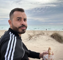la petite annonce Homme gay pour relation sérieuse sur Sibesoin.com / bauvin