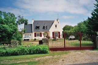 Sibesoin.com petite annonce gratuite 1 Paques villa à 800m de la plage de l'île v