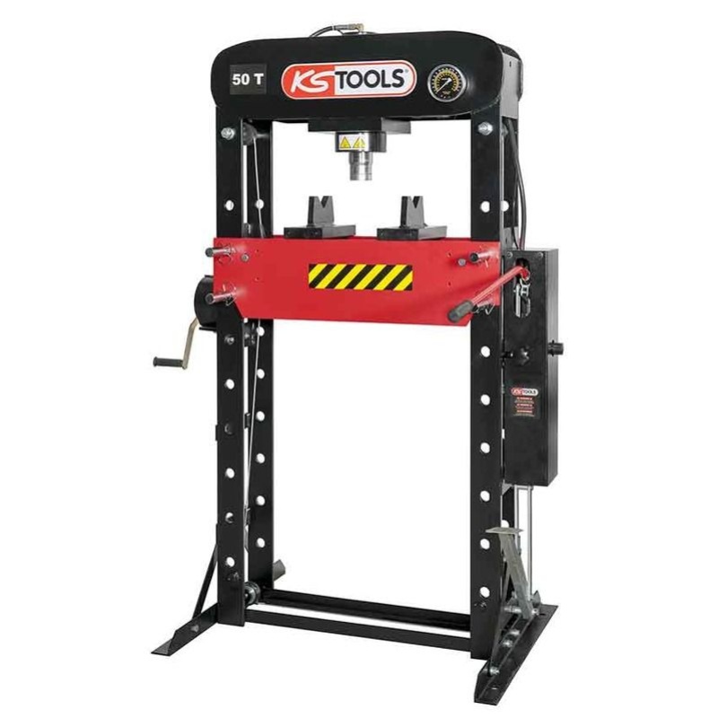 Photo de l'annonce Presse hydraulique 50t avec pédale d'approche mn6SkHCdiJ7I5Nk6j3kS