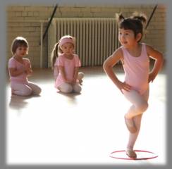 la petite annonce le ballet theatral de montreal - École de danse  sur Sibesoin.com / orleans (45000)