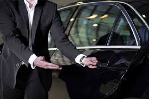 Sibesoin.com petite annonce gratuite Recherche chauffeur privé h/f marseille 