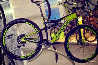 Sibesoin.com petite annonce gratuite 4  2015 cannondale trigger carbon team 