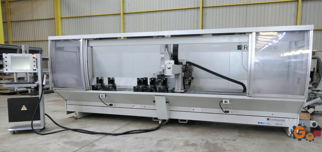 Photo de l'annonce Centre d usinage 4 axes FOM DALI 40 u5f47Sm44WC7zxDlofPH