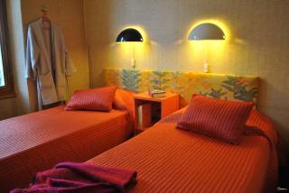 Sibesoin.com petite annonce gratuite 6 Appartement dans maison originale a toulon