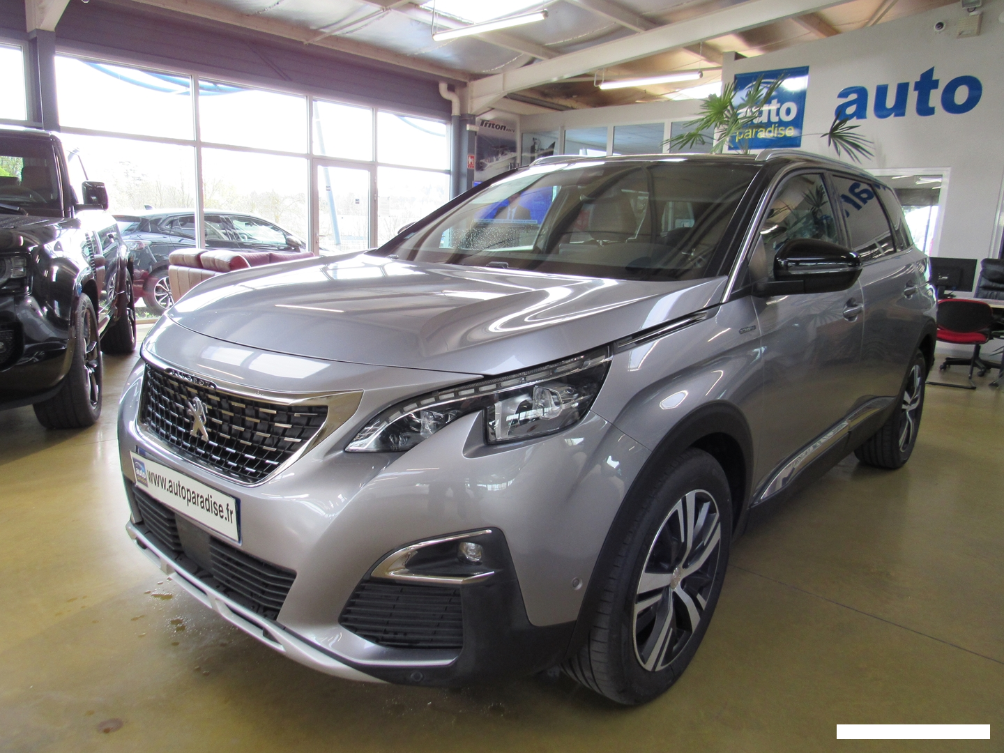 Photo de l'annonce PEUGEOT 5008 zN7ubMjMKy2701nVC2NU