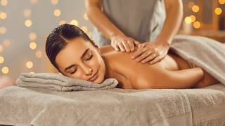 la petite annonce Massage tantrique – une expérience unique de lâcher-prise sur Sibesoin.com / Torcy